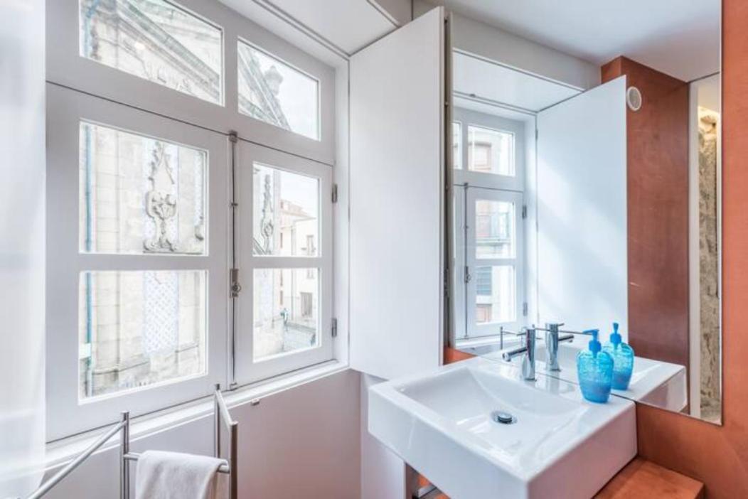 Guestready - The New Yellow Ledbetter Porto Eksteriør billede